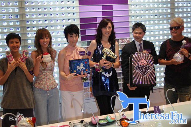 陈文媛(BoBo Chan)好友合照生活照相册