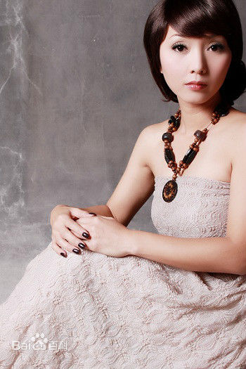 颜仟汶(SophieNgan)生活照素颜照相册