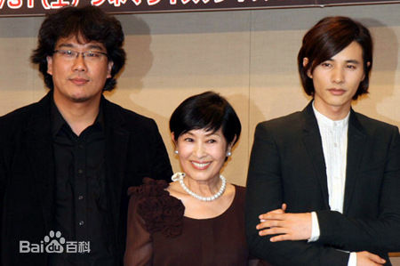 元斌(Won Bin)在《母亲》中的