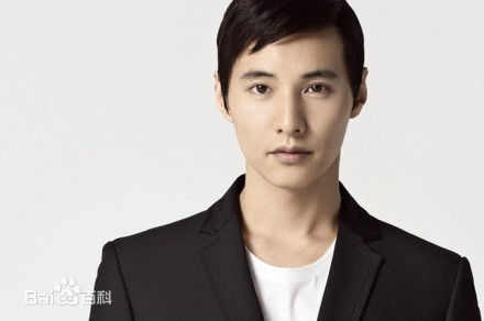 元斌(Won Bin)广告代言素颜照相册