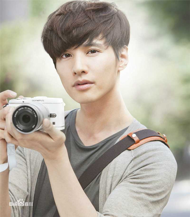 元斌(Won Bin)广告代言素颜照相册