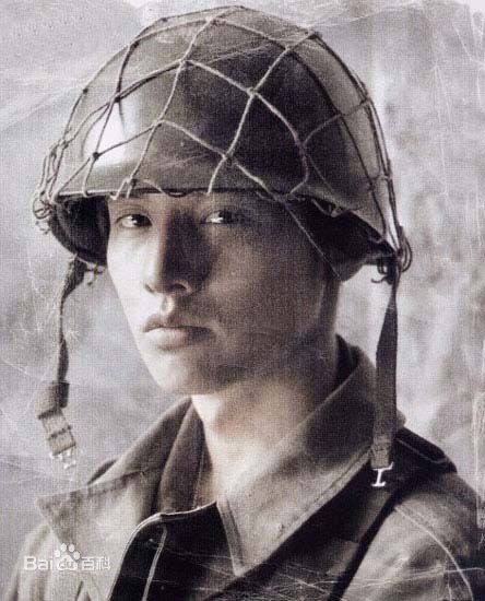 最新元斌(Won Bin)在《太极旗飘扬》中的壁纸