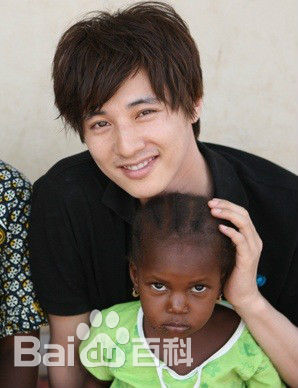 元斌(Won Bin)慈善活动壁纸壁纸