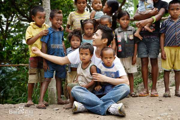 元斌(Won Bin)慈善活动壁纸壁纸