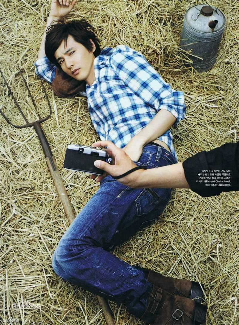 元斌(Won Bin)时尚芭莎、Vogue（2009）图册