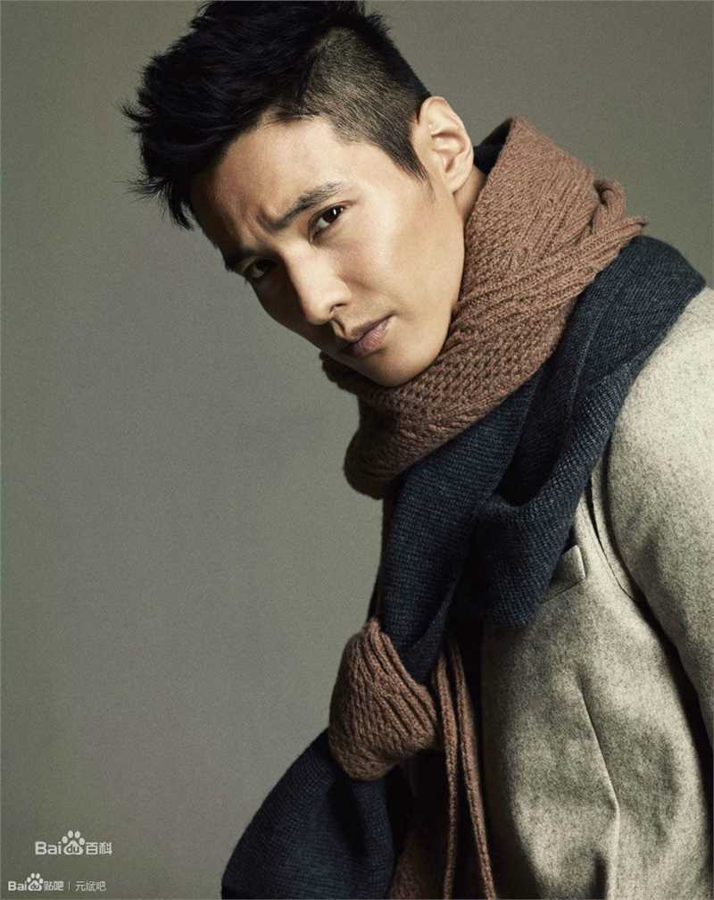 元斌(Won Bin)嘉人Marie Claire、ELLE（2010、2014）前后照片