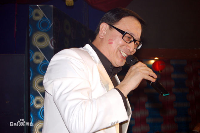 最新曹查理(Charlie Cho)壁纸