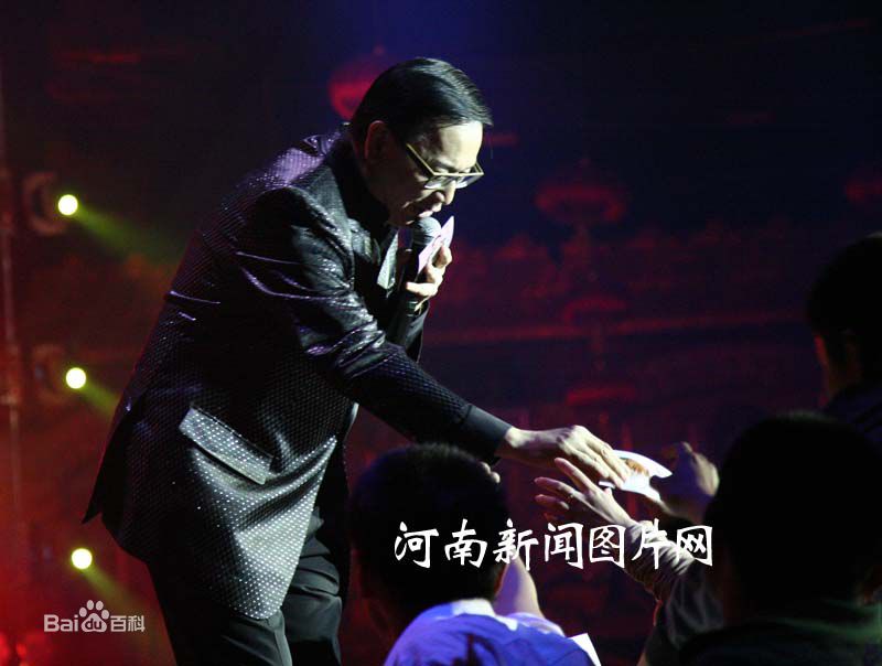 最新曹查理(Charlie Cho)壁纸