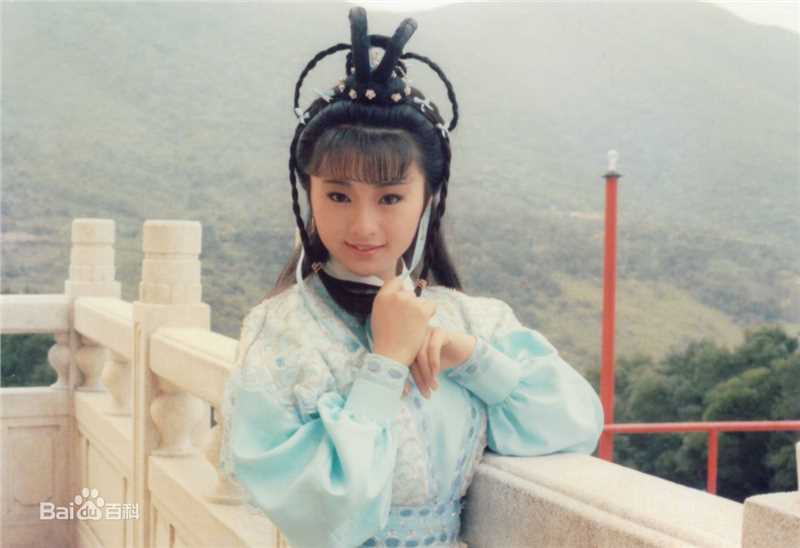 精选李赛凤(Moon Lee、Choi Fung)在《越女剑》 饰 阿青中的图册