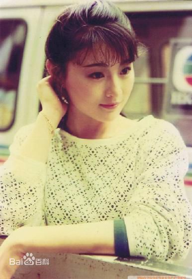 最新李赛凤(Moon Lee、Choi Fung)壁纸