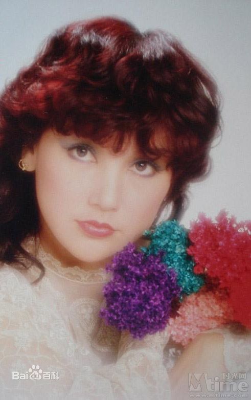 邵音音(Siu Yamyam，Susan)青年时期的照片图册