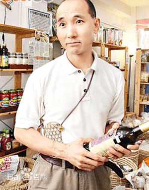 卢冠廷(Lauwell Lau)作品图及人物素颜照相册