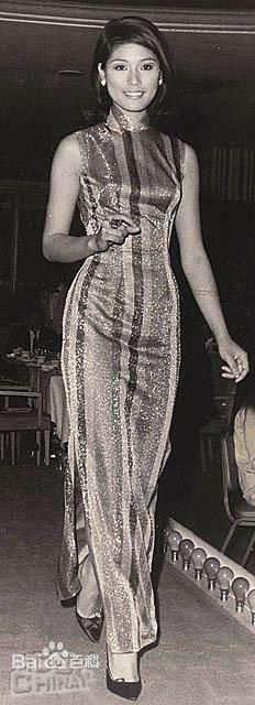 黄淑仪(Gigi Wong)个人生活照性感图片壁纸