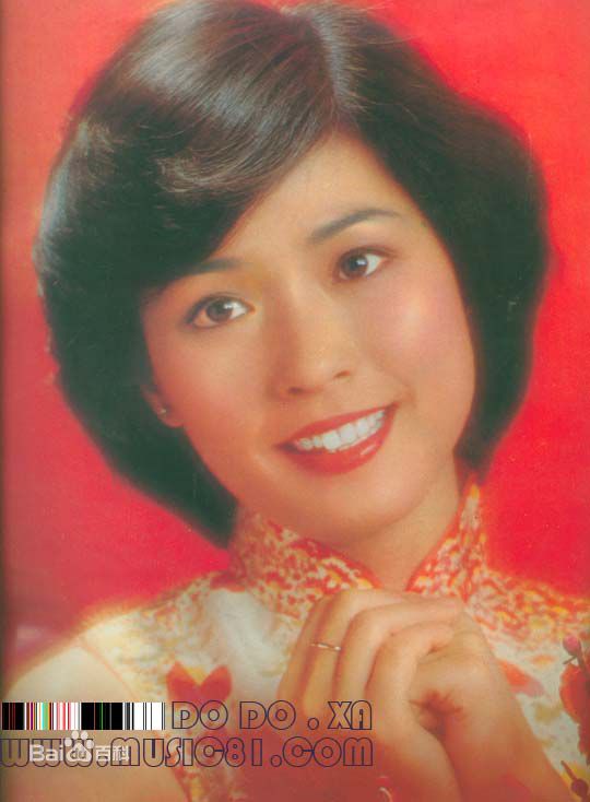 黄淑仪(Gigi Wong)个人生活照性感图片壁纸