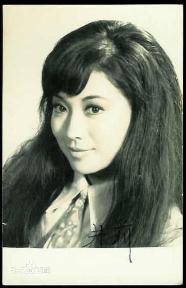 最新井莉(Ching Li)精彩图册
