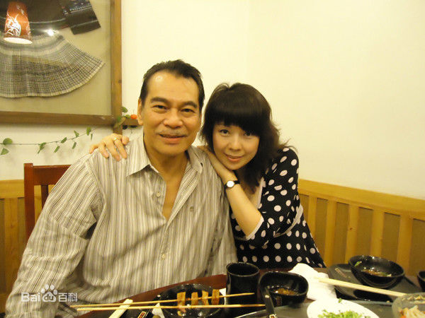 陈观泰日常照素颜照壁纸