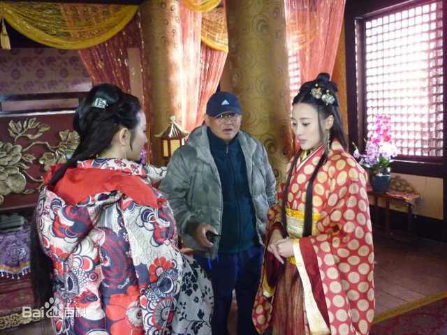 颜光兴导演拍摄现场高清剧照