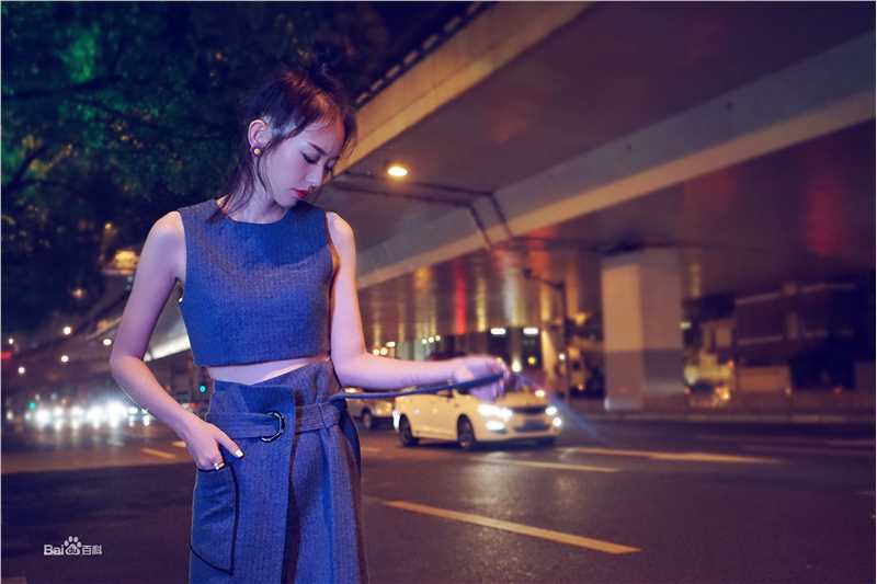 孙耀琦(YoKi)最优质街拍相册