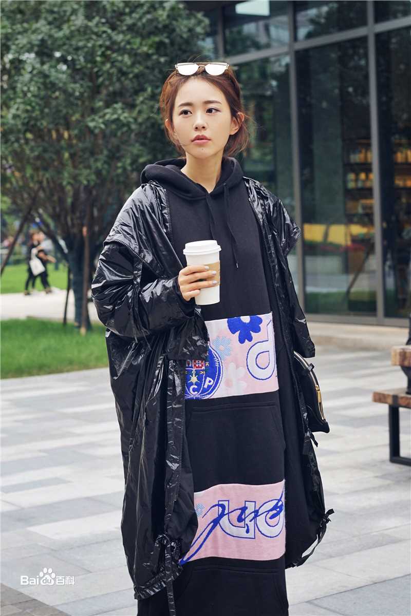 孙耀琦(YoKi)最优质街拍相册