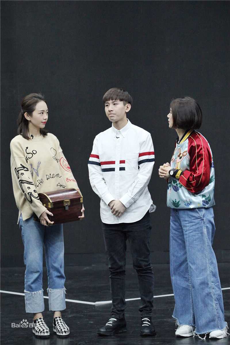 孙耀琦(YoKi)大学一年级照片性感图片图集