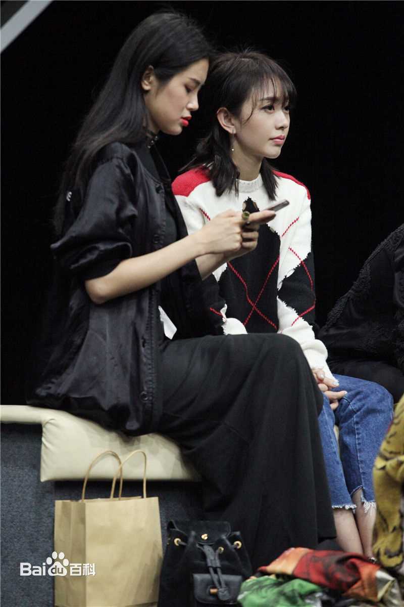 孙耀琦(YoKi)大学一年级照片性感图片图集