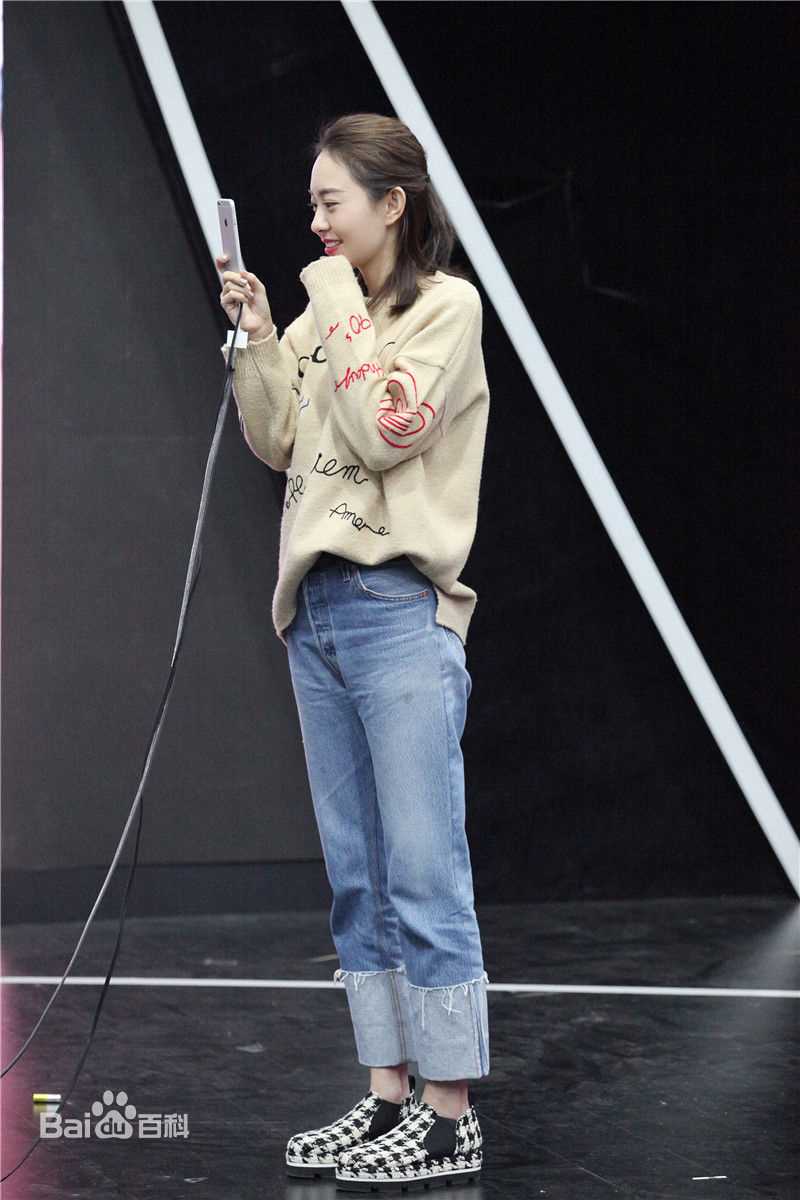 孙耀琦(YoKi)大学一年级照片性感图片图集