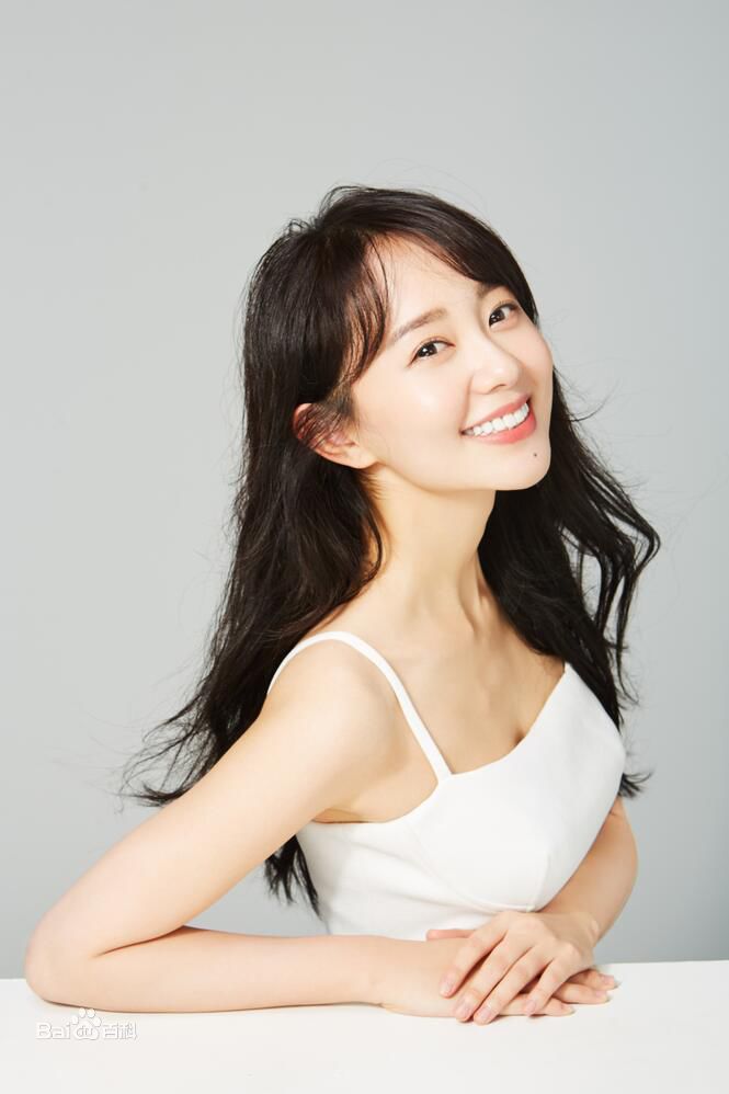 孙耀琦(YoKi)高清相册图集