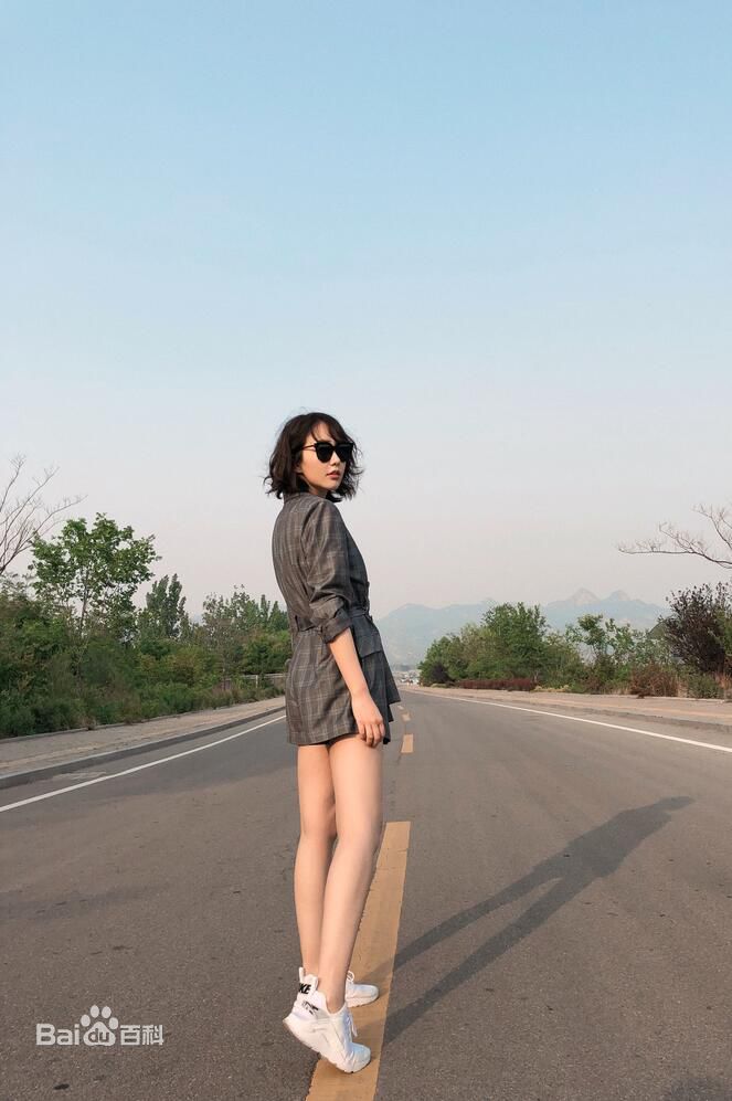 孙耀琦(YoKi)时尚街拍集