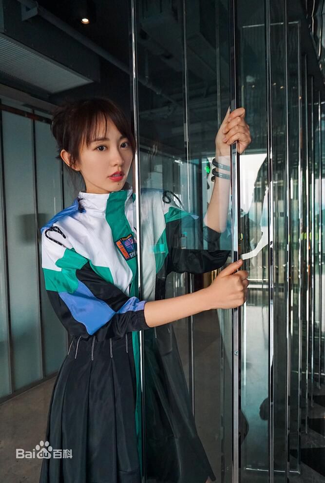 孙耀琦(YoKi)时尚街拍集