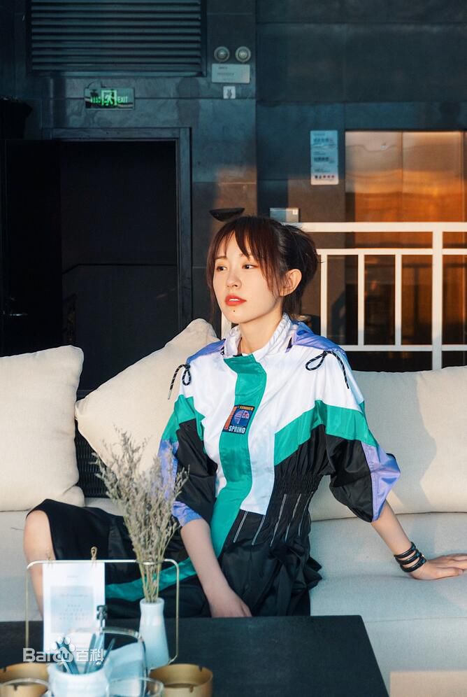 孙耀琦(YoKi)时尚街拍集