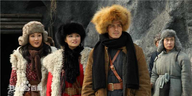 高清游大庆(Yuki Daki)在《东北剿匪记》饰演杨剑锋中的图集