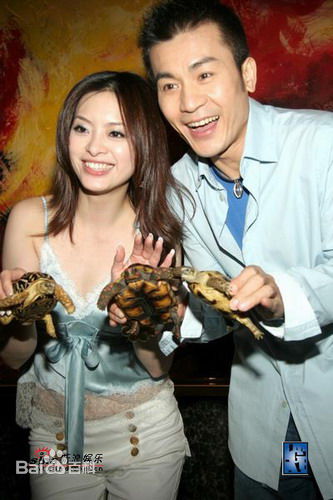 最全黄文豪(Howie)在2005年《问君能有几多愁》宣传照中的壁纸