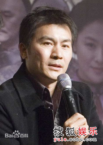 最新黄文豪(Howie)在2005年《盐亨》宣传照中的图集