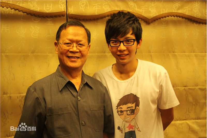 胡夏(Fox Xia)慈善及公益活动照前后照片