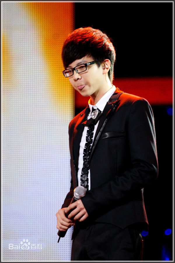 胡夏(Fox Xia)音乐风云榜颁奖典礼壁纸壁纸