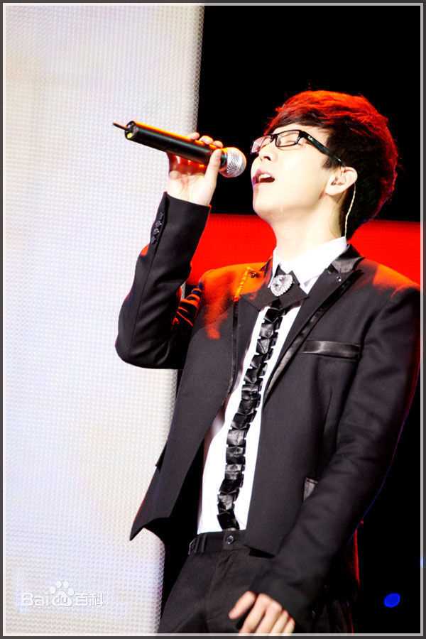 胡夏(Fox Xia)音乐风云榜颁奖典礼壁纸壁纸