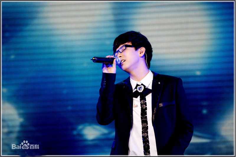 胡夏(Fox Xia)音乐风云榜颁奖典礼壁纸壁纸