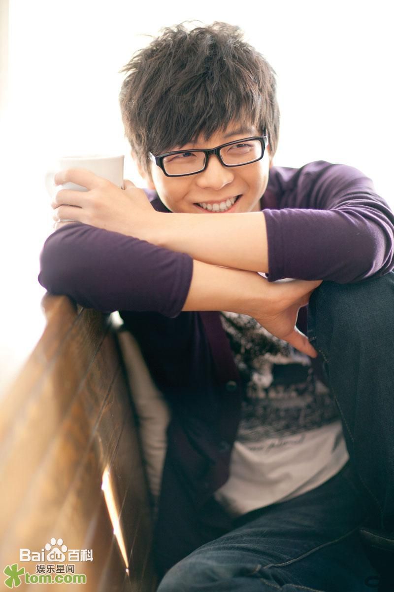 胡夏(Fox Xia)音乐专辑前后照片