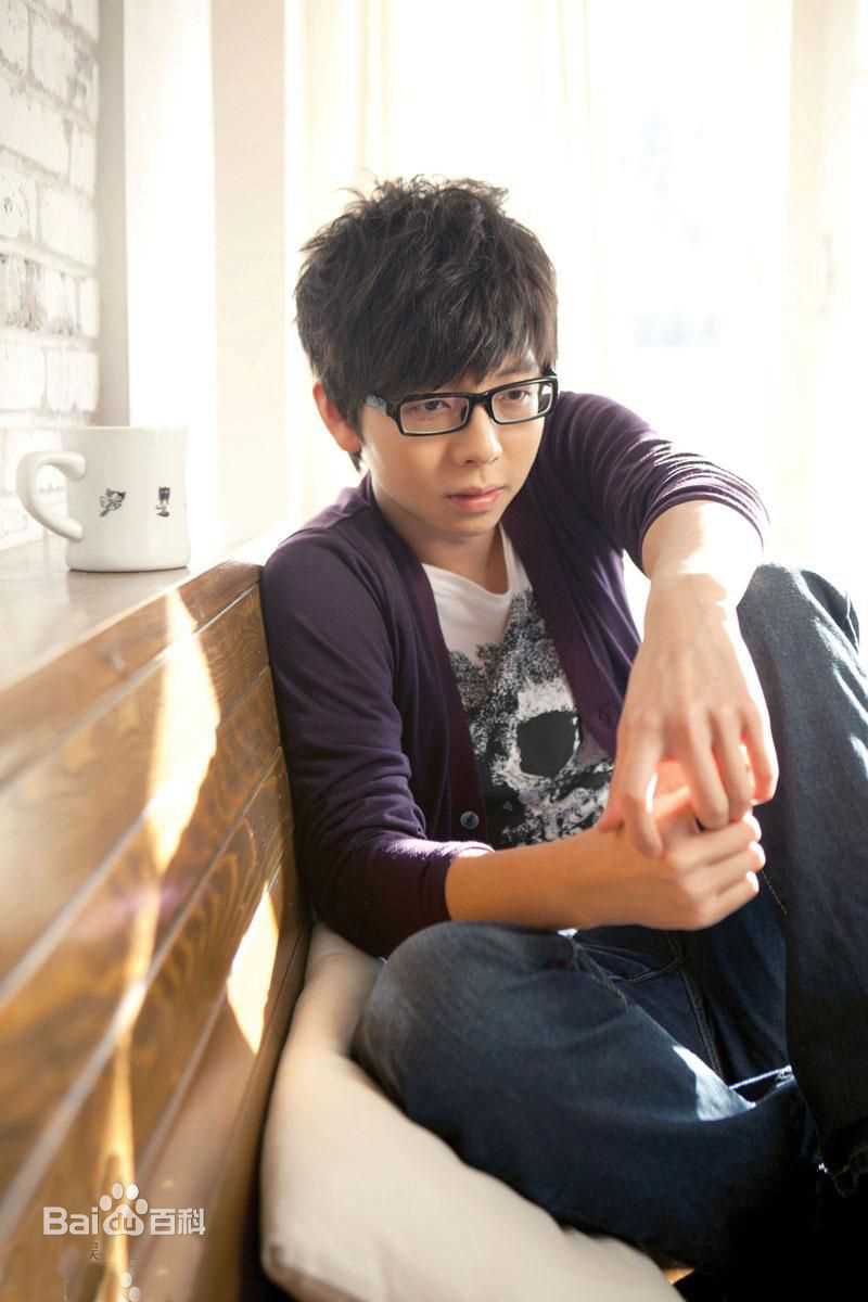 胡夏(Fox Xia)音乐专辑前后照片