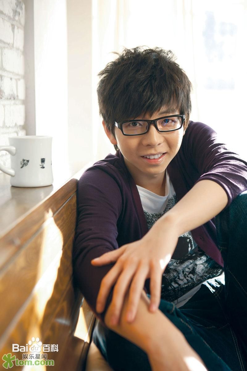 胡夏(Fox Xia)音乐专辑前后照片