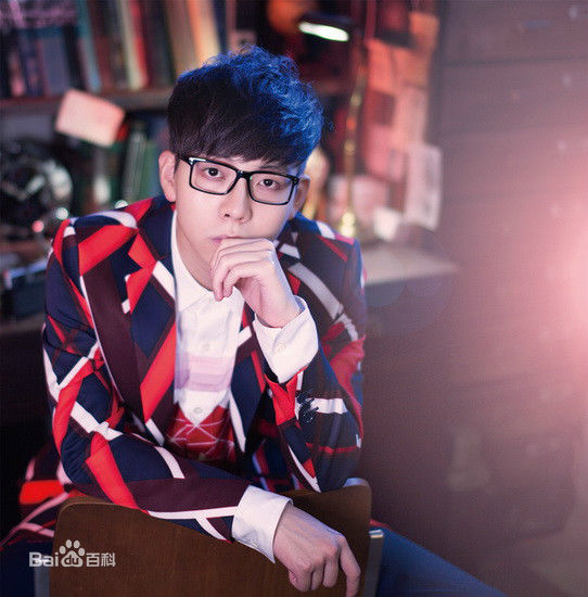 胡夏(Fox Xia)前后照片