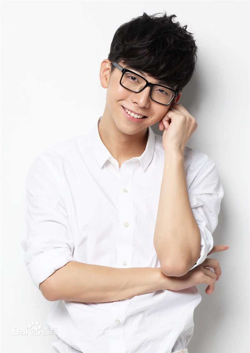 胡夏(Fox Xia)前后照片