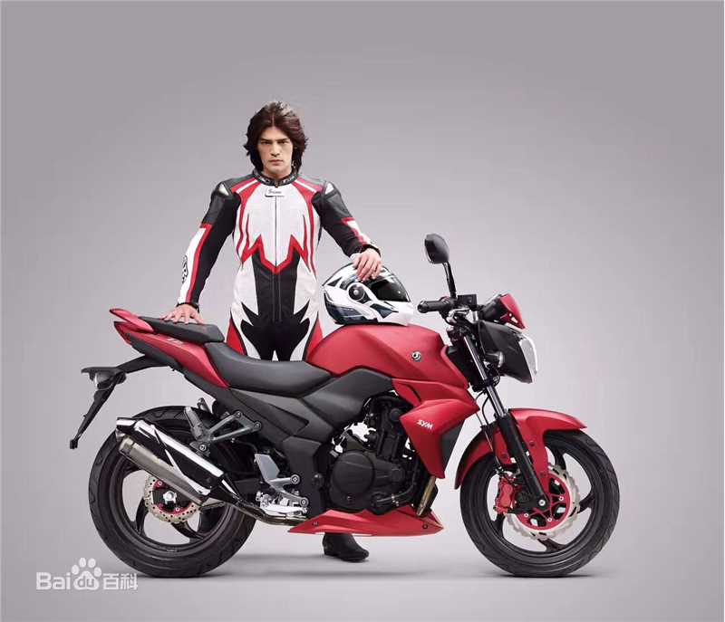 最优质唐国忠生活照