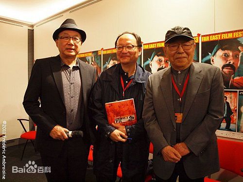 最新许冠文(Michael Hui)在2011年吉隆坡《栋笃笑》记者会中的图集