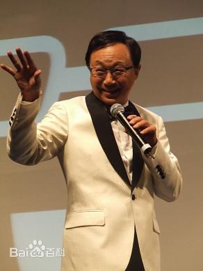 许冠文(Michael Hui)在2009马来西亚《云顶鬼马栋笃笑》中的