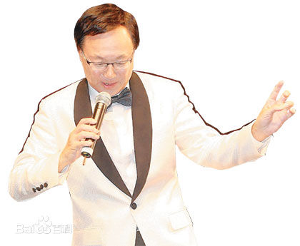 许冠文(Michael Hui)在2009马来西亚《云顶鬼马栋笃笑》中的