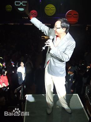 许冠文(Michael Hui)在2009马来西亚《云顶鬼马栋笃笑》中的