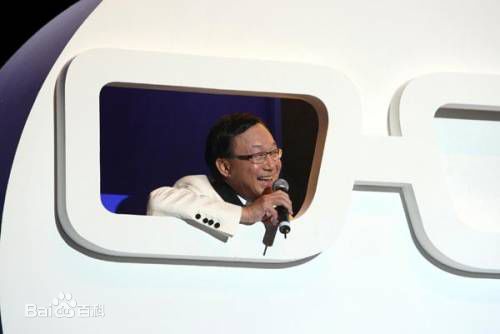 许冠文(Michael Hui)在2009马来西亚《云顶鬼马栋笃笑》中的