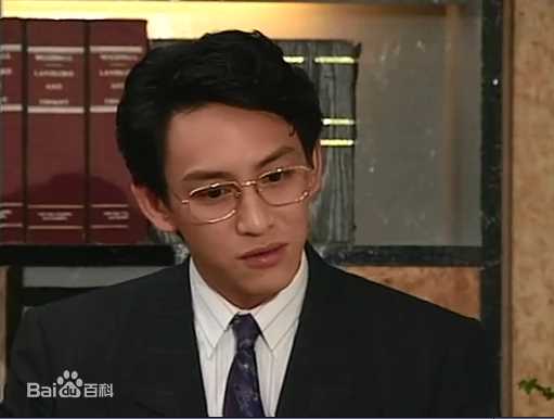 吴启明(Ng Kai Ming)洪英扬前后照片