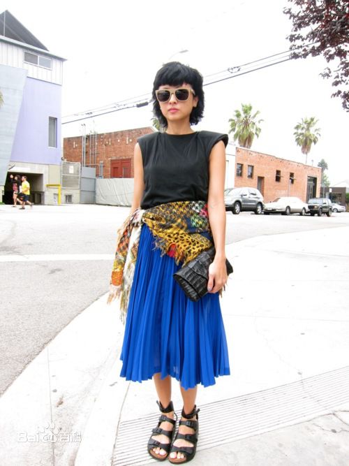 徐濠萦(Hilary Tsui)2011年 for Izzue系列眼镜宣传性感图片壁纸